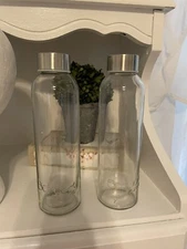 Boroux Basics 17oz  Reusable Glass Water Bottles with Lids - Set Of 2