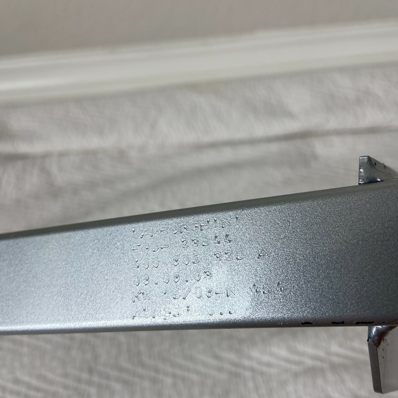 LAMBORGHINI GALLARDO FRONT LH LEFT SIDE DRIVER SUPPORT BRACKET 400805325 OEM