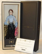 Sophistiquee Vanessa Perrin NRFB #91415 2017 Fashion Royalty La Femme LE 825