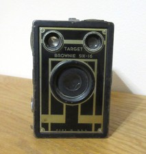  O Target Brownie Six-16 Box Camera, Kodak, Black