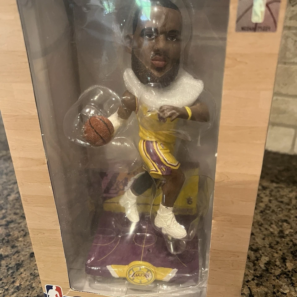 Lebron James Los Angeles Lakers "Highlight Series" Exclusivo NBA Bobblehead KING - Imagem 2 de 4
