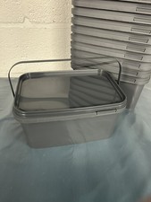 7 x 5 LITRE FOOD GRADE PLASTIC BUCKETS WITH HANDLE & LID. TAMPER EVIDENT. GREY