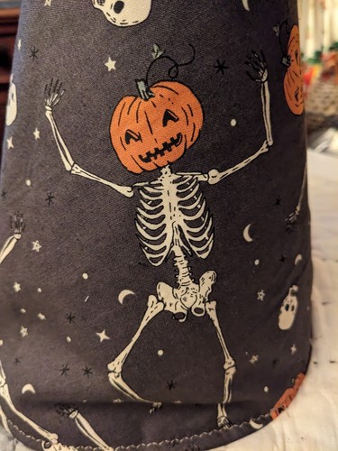OOAK VTG 50er Quilt - Hexenhut - Halloween Skelett primitiv Handarbeit 15" groß - Bild 7 von 8