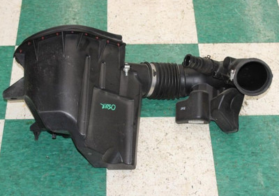 2011-2014Ford Mustang Air Box/Air Cleaner Assembly 5.0L Oem
