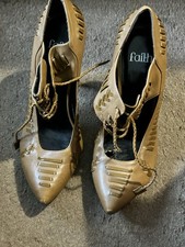 Ladies Brown Faith Shoes Size 7 Heeled