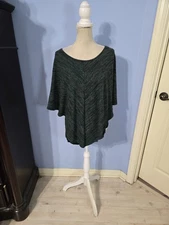 AB Studio XL Women’s Green Heather Knit Poncho Top with Attached Tank 