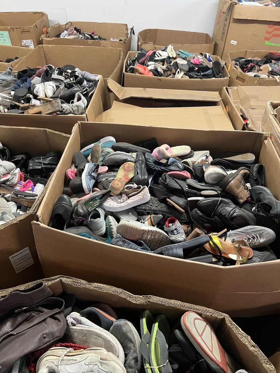 Wholesale Pallet Lot Of Shoes Sneakers Heels Various Sizes Multicolor Mix  Used