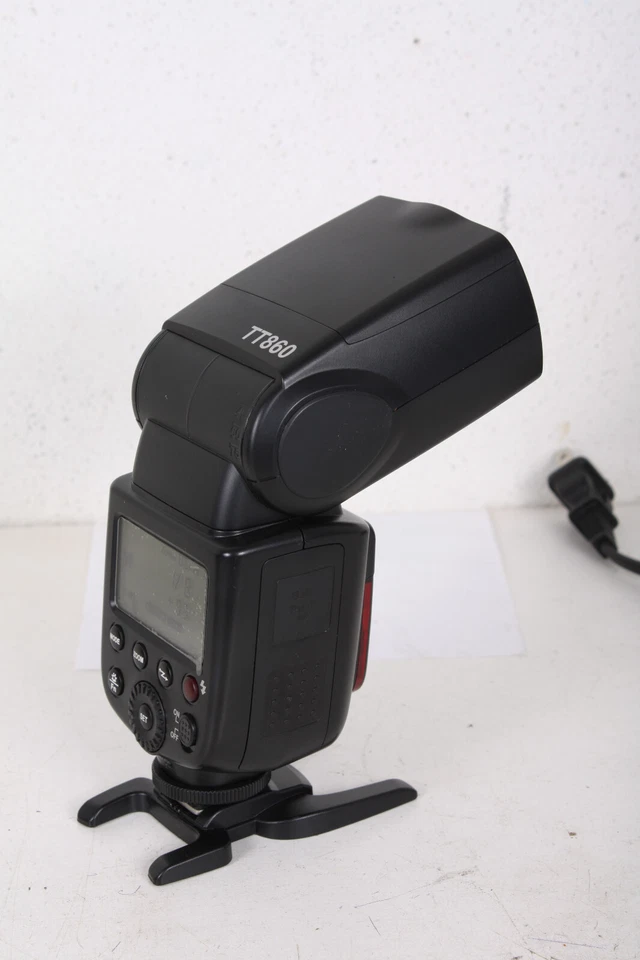 Newwer TT860 flash for NIkon - Image 4 of 4