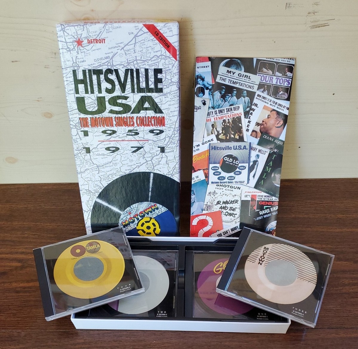 洋楽 HITSVILLE USA: MOTOWN SINGLES COLLECTION 81o8d2R3OCL._UF1000,1000_QL80_.jpg