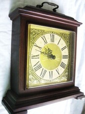Roman Numerals Mantel Clock vintage Plastic, Gold face, quartz, made in USA