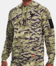 Under Armour FREEDOM Men Green Camo Project Rock Vet Sweatshirt Hoody NWT S $100