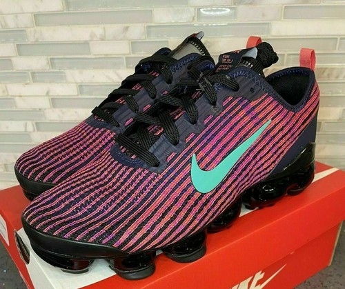 green and pink vapormax