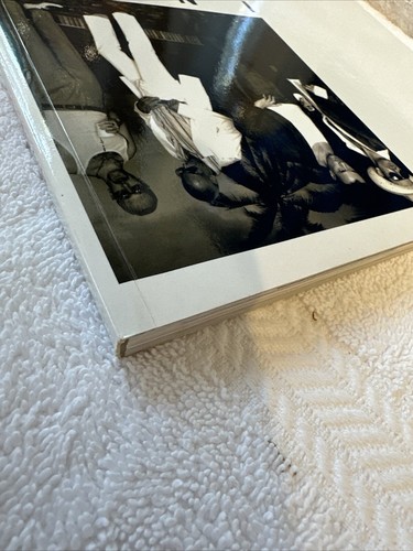 Into The Heart U2 Stories Behind Every U2 Song NIALL STOKES Unread Softcover b54 - Picture 15 of 23