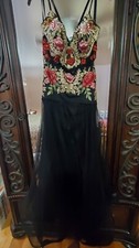 Blondie Nights Special Occasion/Formal Black Embroidered Floral Tulle Gown