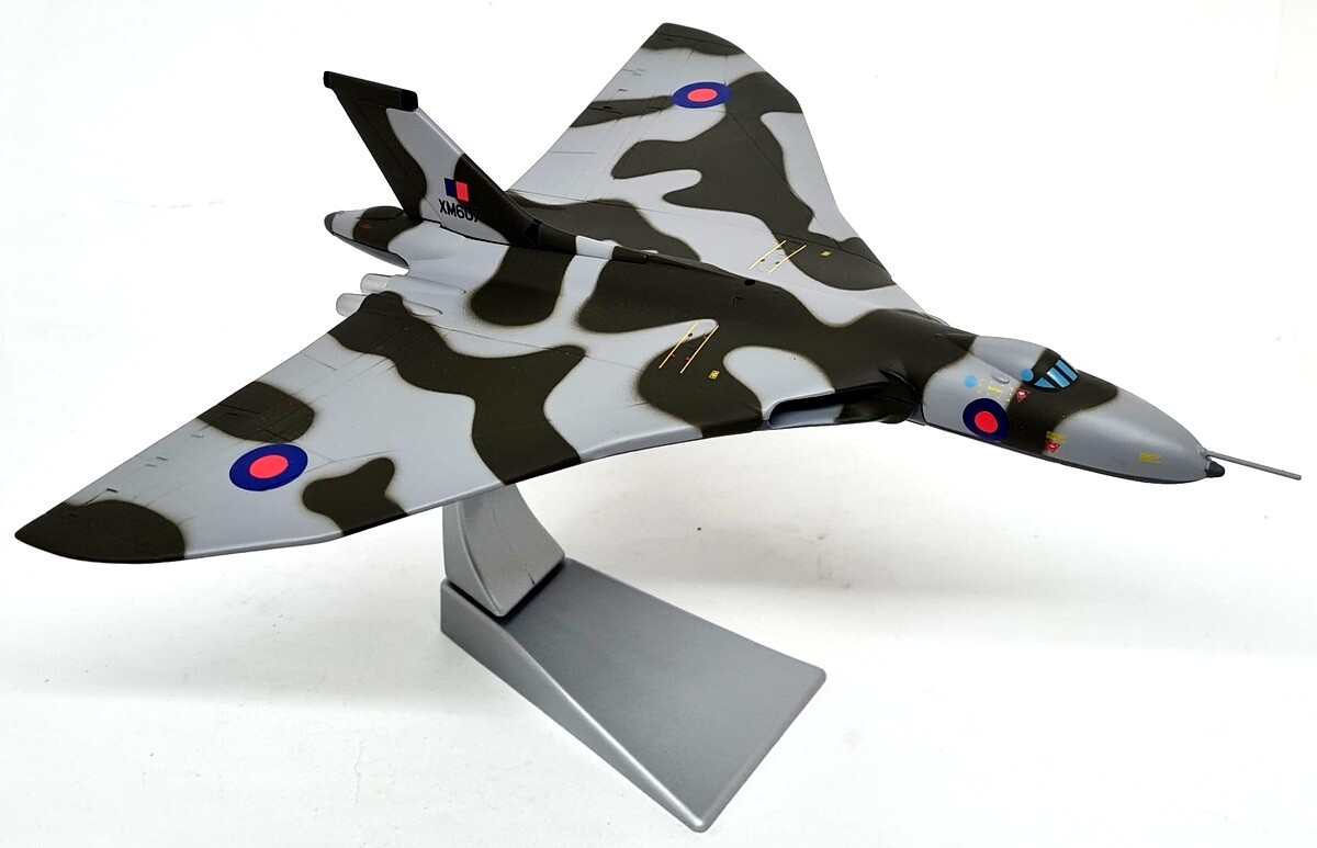 CORGI 航空アーカイブ AVRO YORK RAF ベルリン空輸 1/144 再入荷のおすすめ最新情報 AVRO 航空アーカイブ CORGI YORK 1