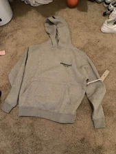essentials fear of gods hoodie S Men Fits Like m