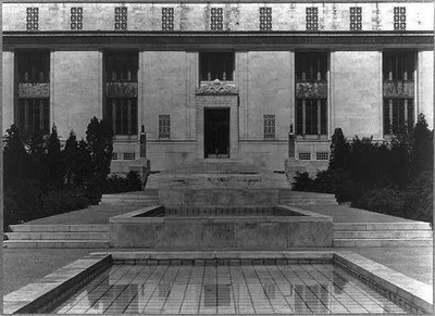 Photo:[Facade of National Academy of Sciences, Washington D.C.]