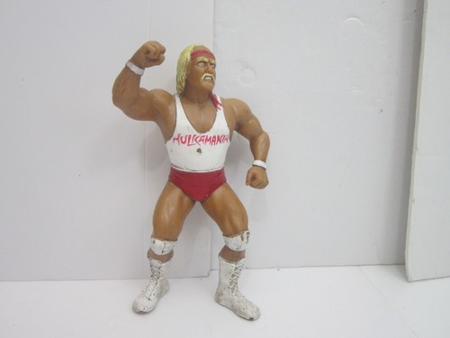 Vintage 1988 LJN Hulk Hogan WWF Wrestling Figure W...