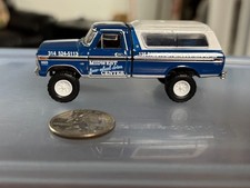 Greenlight 1974 Ford F-250 With Camper Shell