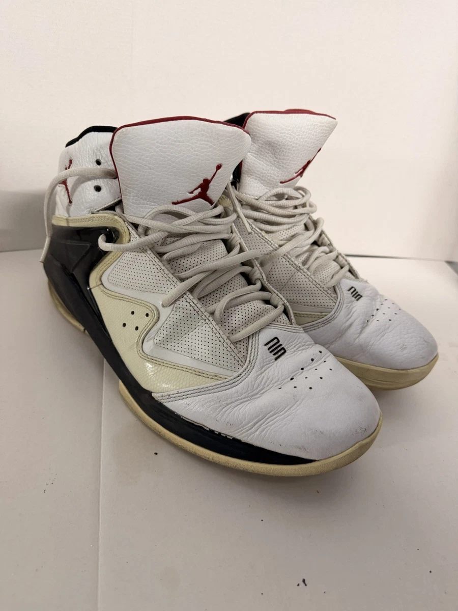 靴/バッグ AirJordan Flight23 White&llic Silver Jordan Flight 23 Classic White for Sale | Authenticity Guaranteed