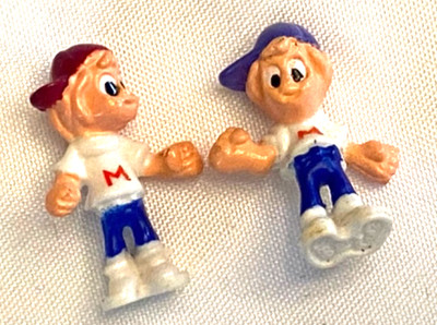 Vintage Bluebird Mighty Max Figures Lot 2  1992 Red Hat Blue Hat   007-036