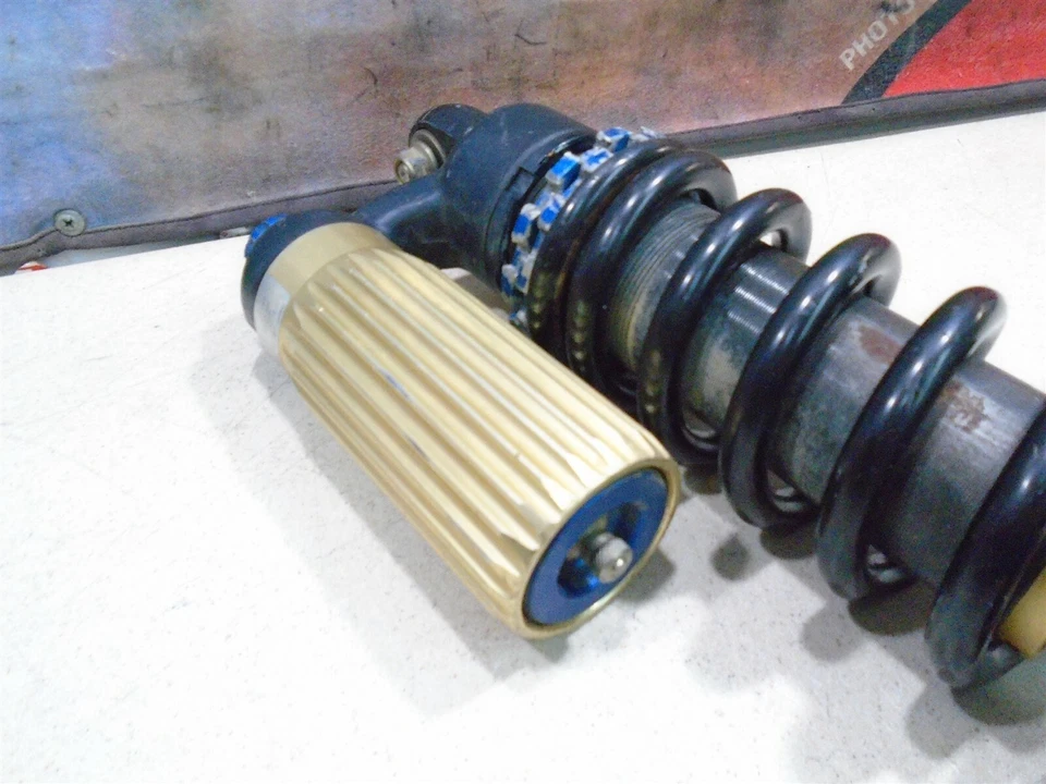 Husqvarna WR 360 1999 amortiguador trasero mono amortiguador suspensión 99 WR360 Foto 3 de 4