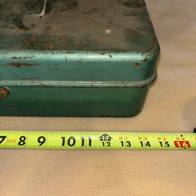 Boîte à Pêche / à Outils Vintage Walton – Métal Verte – 1 Plateau – USA – À Restaurer