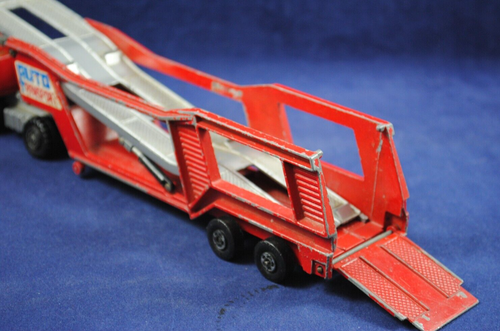 Matchbox Super-Kings K-10 FUTURISTIC AUTO CAR Transport Artic. Truck & Trailer - Picture 11 of 22