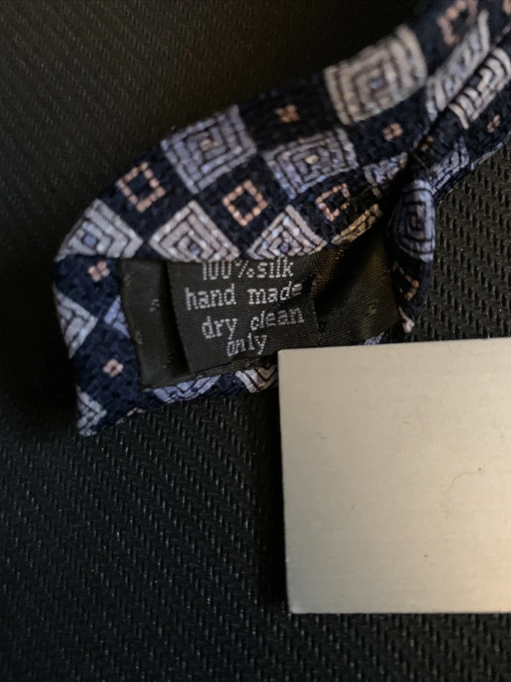 RAFAEL VINTAGE MENS NECKTIE ALL SILK BLUE GEOMETRIC - Image 3 of 4