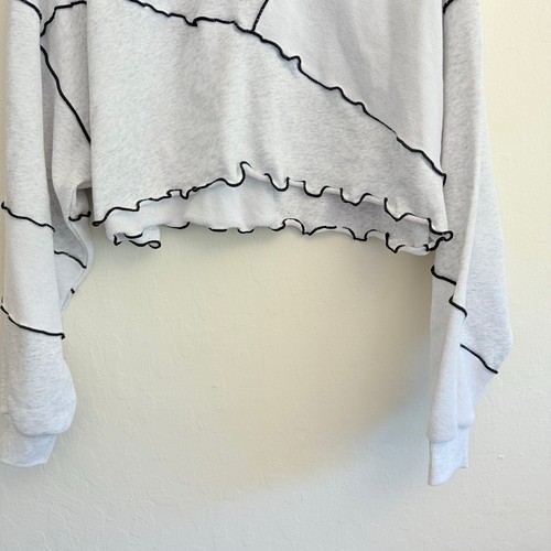 Rageblue Women's Gray/Black Cropped Sweatshirt Size Large NWT - Picture 3 of 7