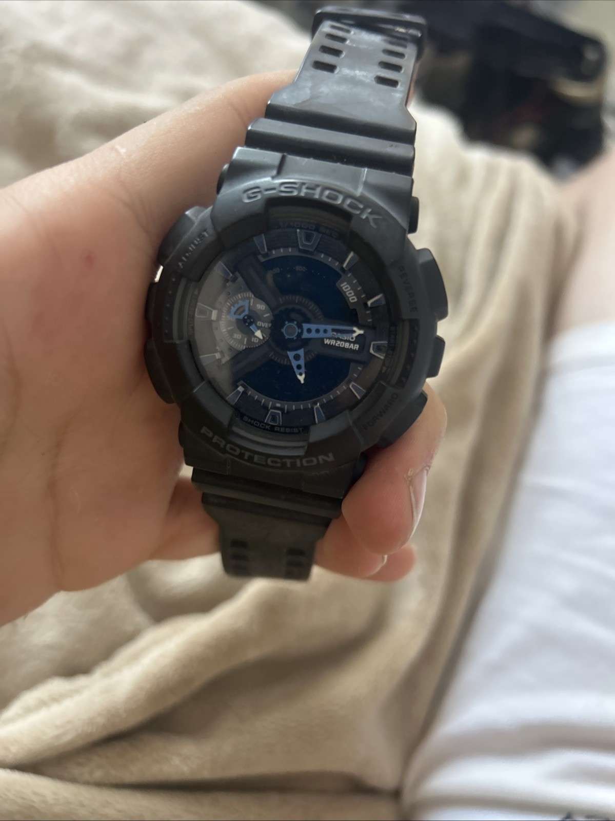 g Shock - image 2
