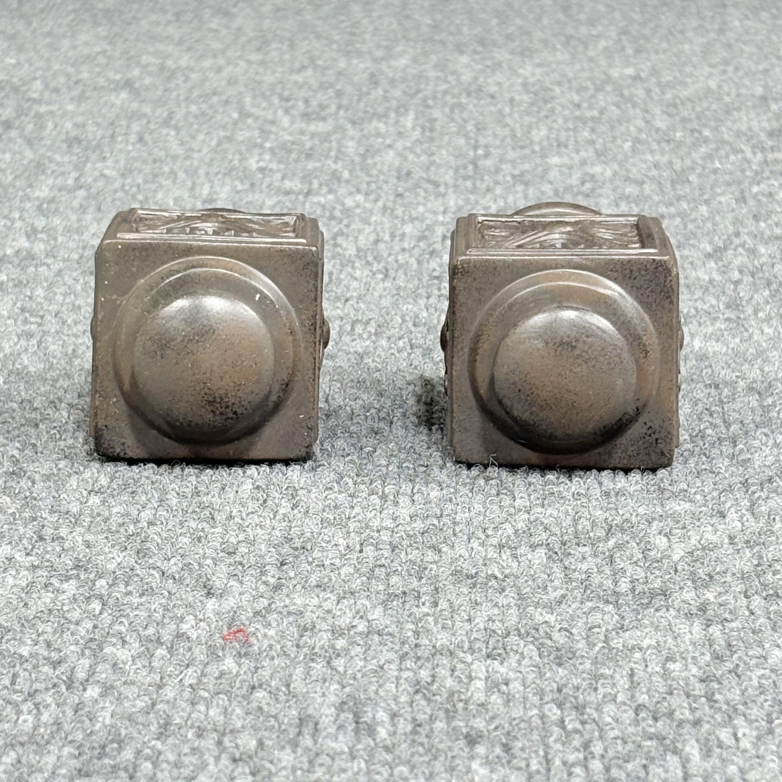 Pair Robert Allen Finials Ornate Square Vintage Style Carved Floral Decor