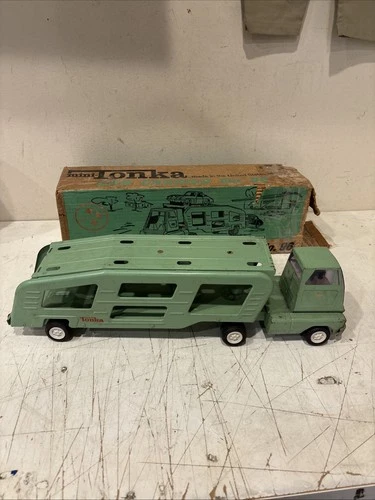 VIintage 60s Tonka Car Carrier #96 Truck Green Metal Vehicle Toy Hauler W/ BOX