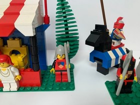 Lego 383 - 2 Knight's Tournament + 6003 + 677 Castle Figures Vintage Knights
