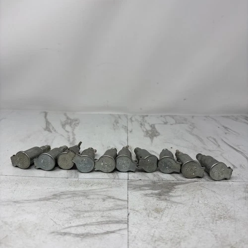Lot of 10 Gits Bros Manufacturing Flip Top Press Fit Oiler Oil Cup