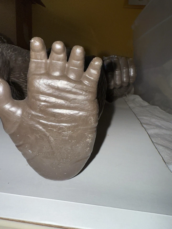 2016 King Kong Lanard Toys 18" mega figura de acción articulada Skull Island Foto 3 de 4