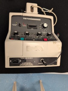 Chattanooga Triton T-700 Traction Machine.