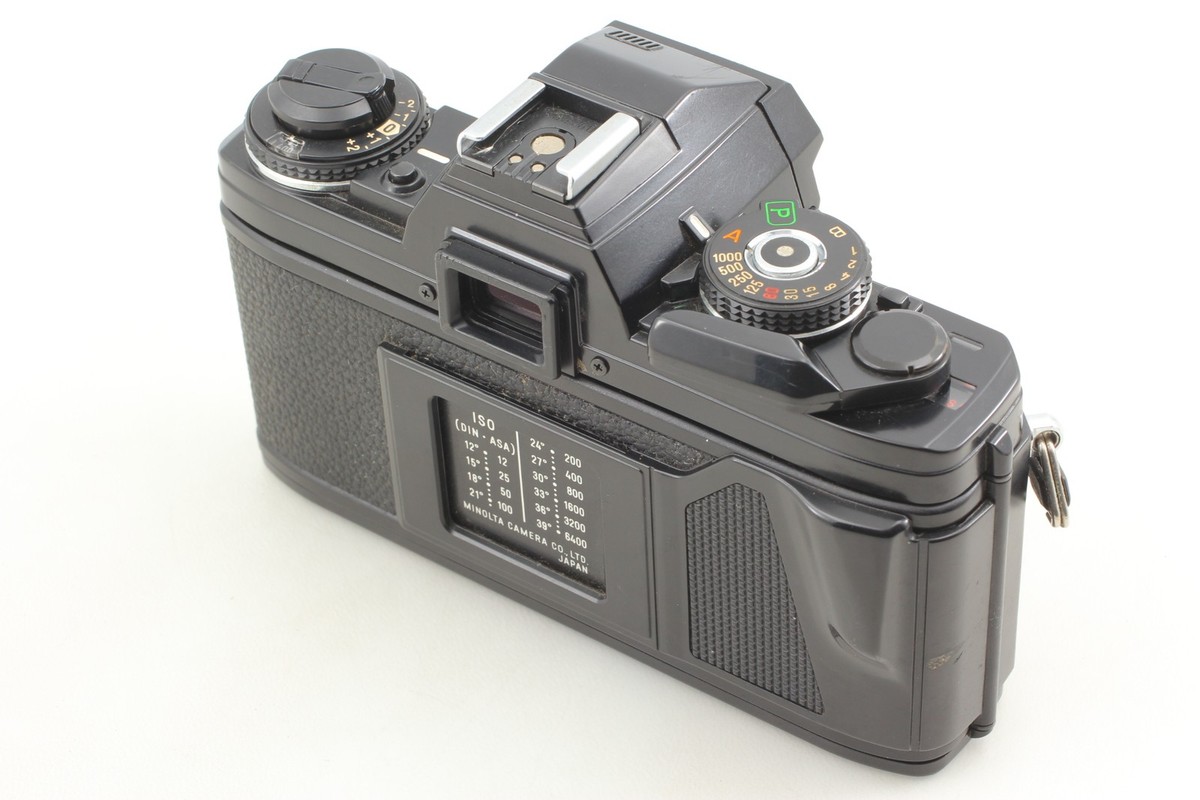 New X-700 ＋　MDロッコール50mmF1.7 N.MINT】Minolta NEW X-700 Body w/Strap + MD Rokkor 50mm F1.7 Lens