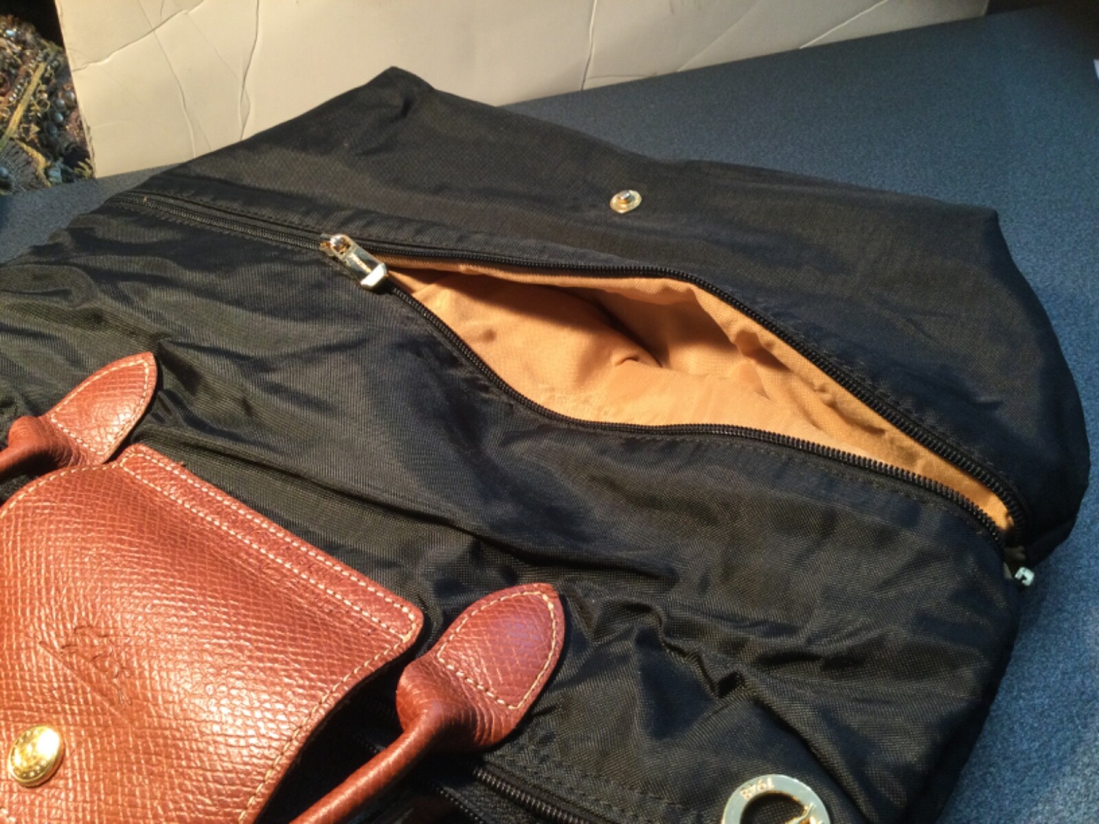 LONGCHAMP Authentic Expandable Folding Black Beig… - image 9