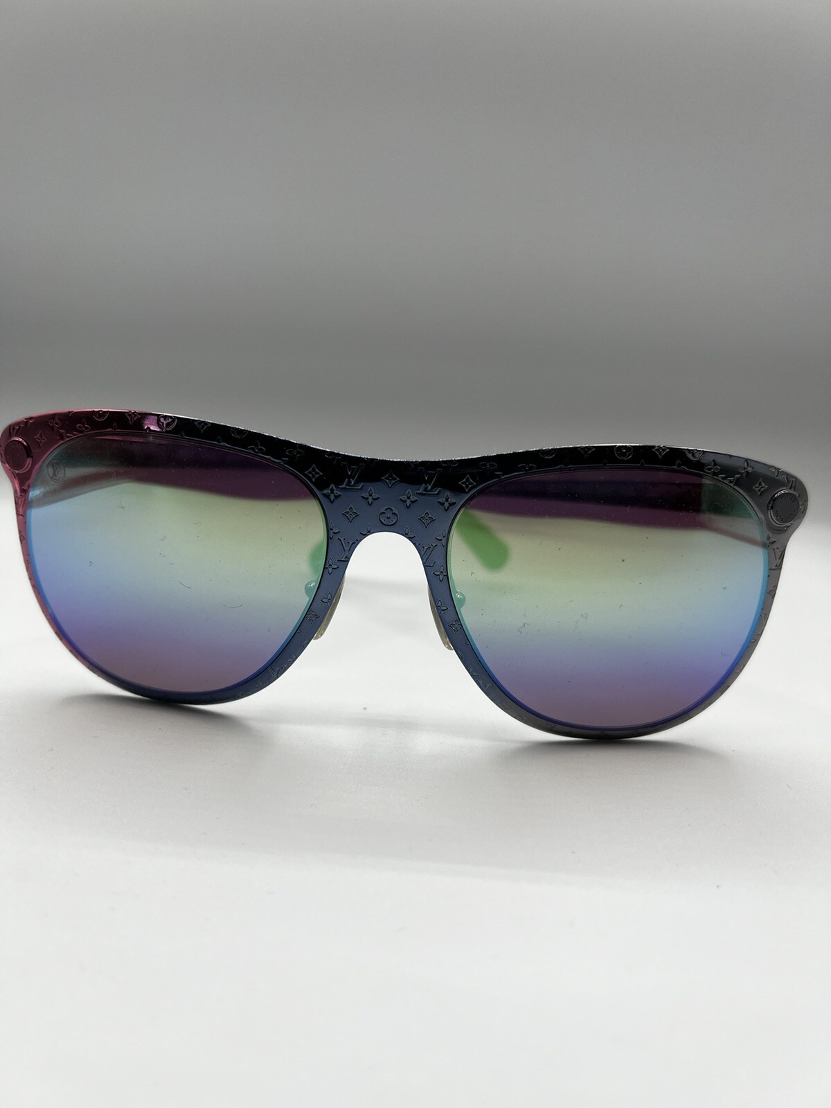 VIP Louis Vuitton - Rainbow Clockwise Sunglasses … - image 4