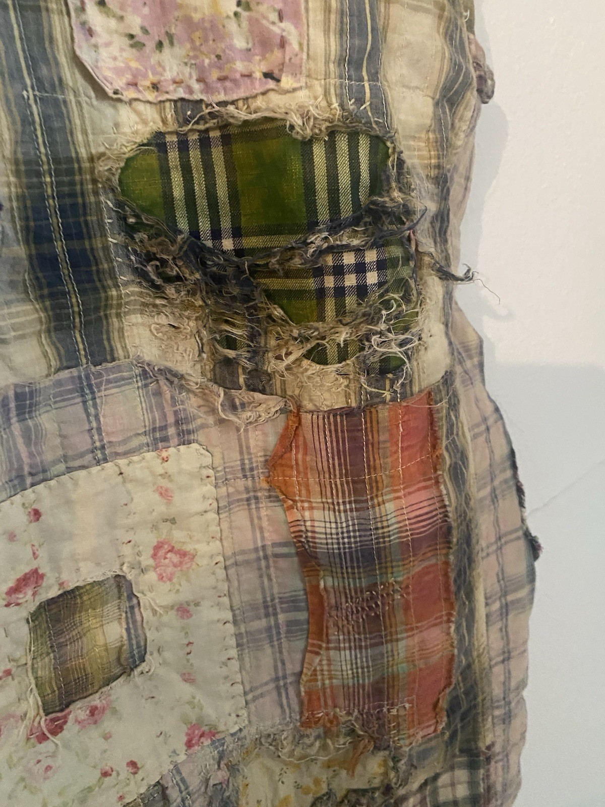 Magnolia Pearl Patchy Patchwork Mended Artsy Love… - image 4