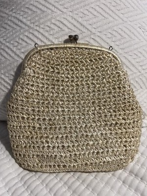 vintage ''It's in the Bag'' woven raffia Purse in Japan exclusively label Ritter