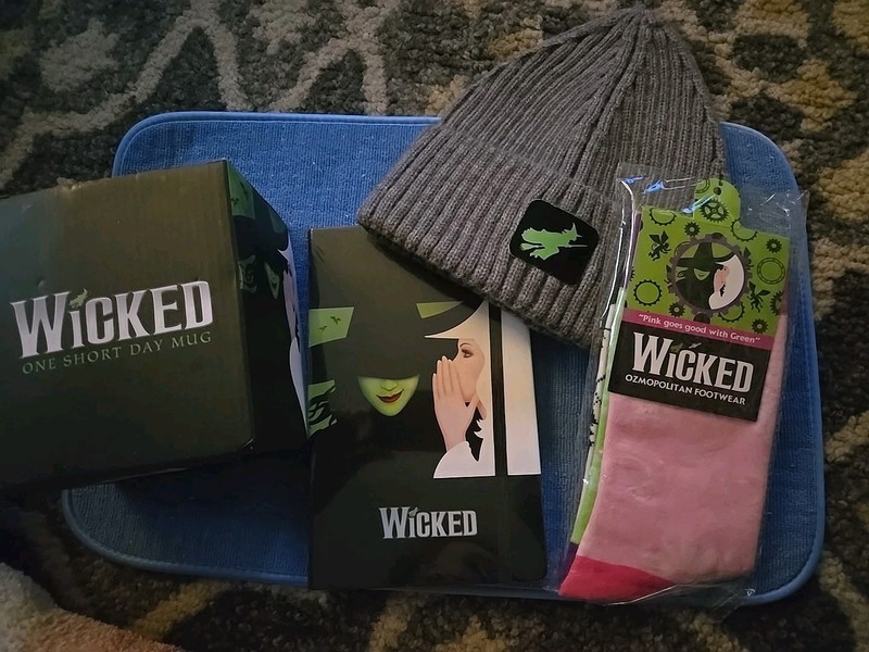 Wicked Broadway 2025 Memorabilia Lot Mug, Journal, Hat, & Ozmopolitan Footwear!
