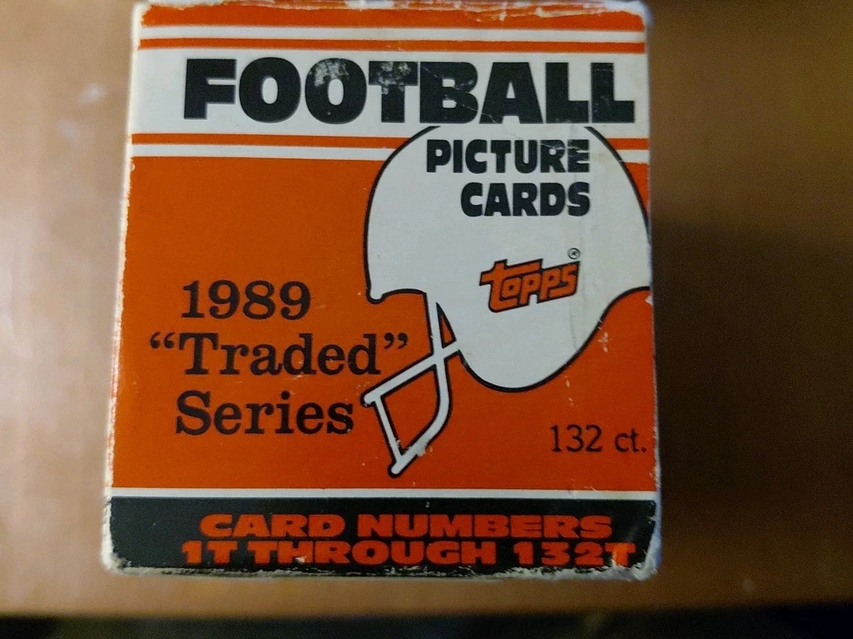 Футбольный набор 1989 Topps Traded Series, от 1T до 132T, Барри Сандерс Дейон + - Изображение 3 из 4