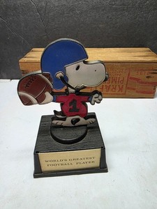 Snoopy Trophy | eBay