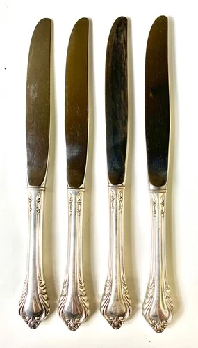 International Grand Tradition Sterling Handle Knives 9 1/8” ~ Set of 4