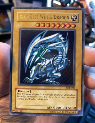 Yugioh Blue-Eyes White Dragon SDK-001 Starter Deck Kaiba LP