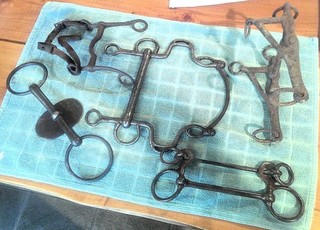Vintage Horse bit lot 5 western bits