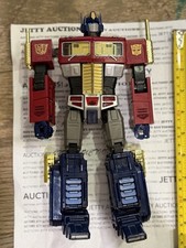 Transformers masterpiece Platinum Optimus Pri...