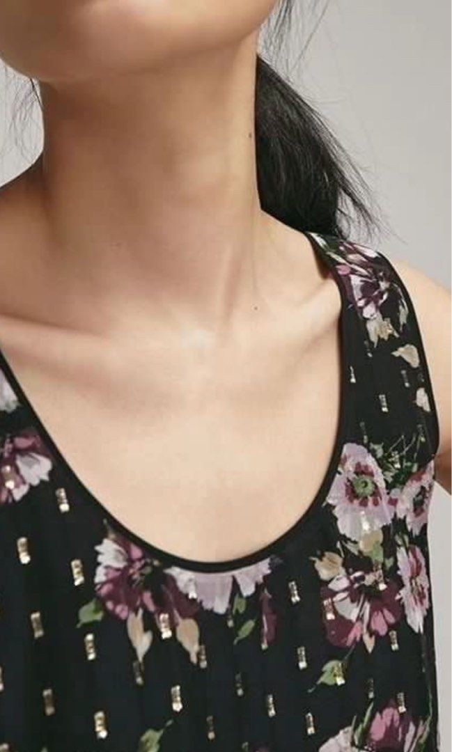 €50• MASSIMO DUTTI •Black Floral Silk Mix Vest Top Sz S . BNWT image 3